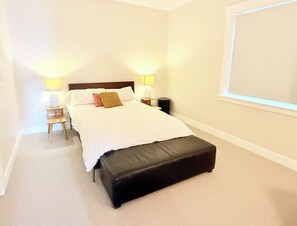 Room - Staycation Capitol Hill with a View of Salt Lake - 2bdrm (Salt Lake City)