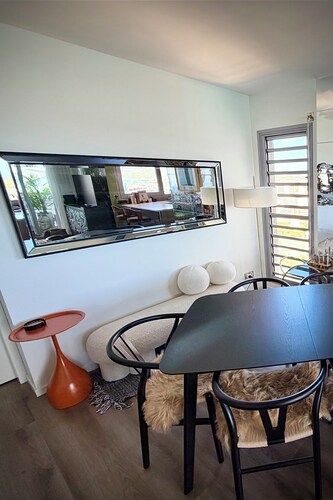Sarcelle - Noumea 18th Floor Refined Apartment with Sea and Mountain views