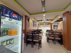 Dining - Hotel OM Plaza (Kathmandu)