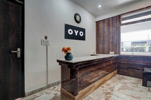 Lobby - Hotel O Swastik Inn (Lucknow)