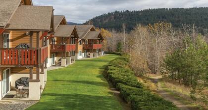 Leavenworth 2BR Mountain Villa – Full Kitchen, Balcony & Near Bavarian Village