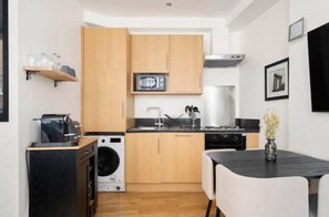 Private kitchen - Little Central Covent Garden Gem (London)