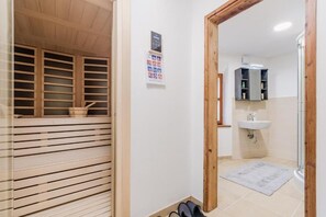 Bathroom - Holiday Home Pr'Lukčevih-4Bedrooms&Sauna (Kanal)