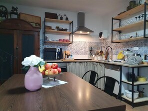 Tempat makan