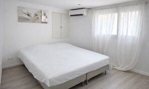 Room - 3-BEDROOM APARTMENT 5 MINUTES FROM THE PALAIS (Cannes)