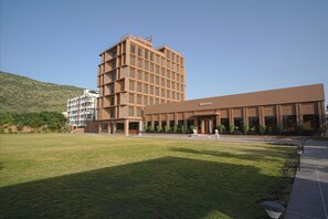 Exterior - Regenta Place Sitara Udaipur (Udaipur)