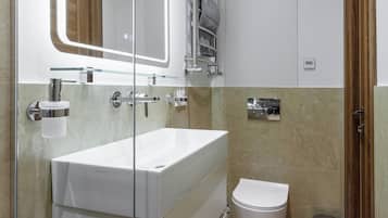 Cleaning / housekeeping with fresh towels and bed linen every 3rd or 4th day.