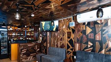 Bar (en la propiedad)