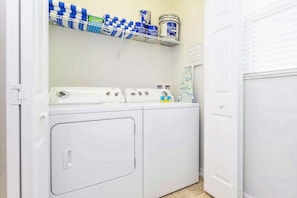 Interior - Private Pool + Galaxy & Cowboy Kids Rooms - Near Disney - Gated Resort (Kissimmee)