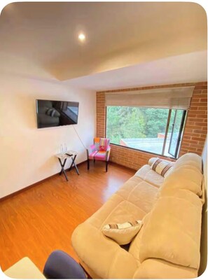 Living area - Vrbo Property (Bogotá)