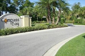 Property grounds - Compass Bay 4bdr Renovated BBQ Near Disney (Kissimmee)