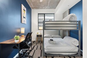 Modern bunk room with workspace—great for families or group stays - Stylish 2BR+ | Pool & W/D | Near Art District (Phoenix)