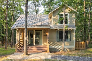 Welcome to the Roost - The Roost at Buckhorn Hollow (McEwen)
