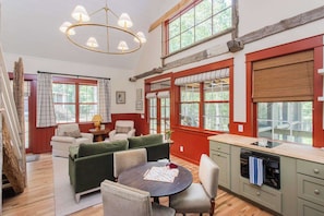 Luxurious Design and Spacious Comfort - The Cardinal at Buckhorn Hollow (McEwen)