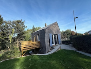 Exterior - Vrbo Property (Hautot-sur-Mer)
