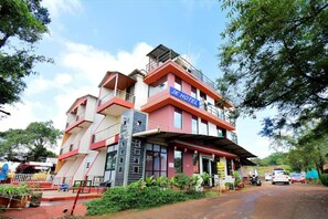Exterior - JK Hotels & Spa, Mahabaleshwar  (Metgutad)