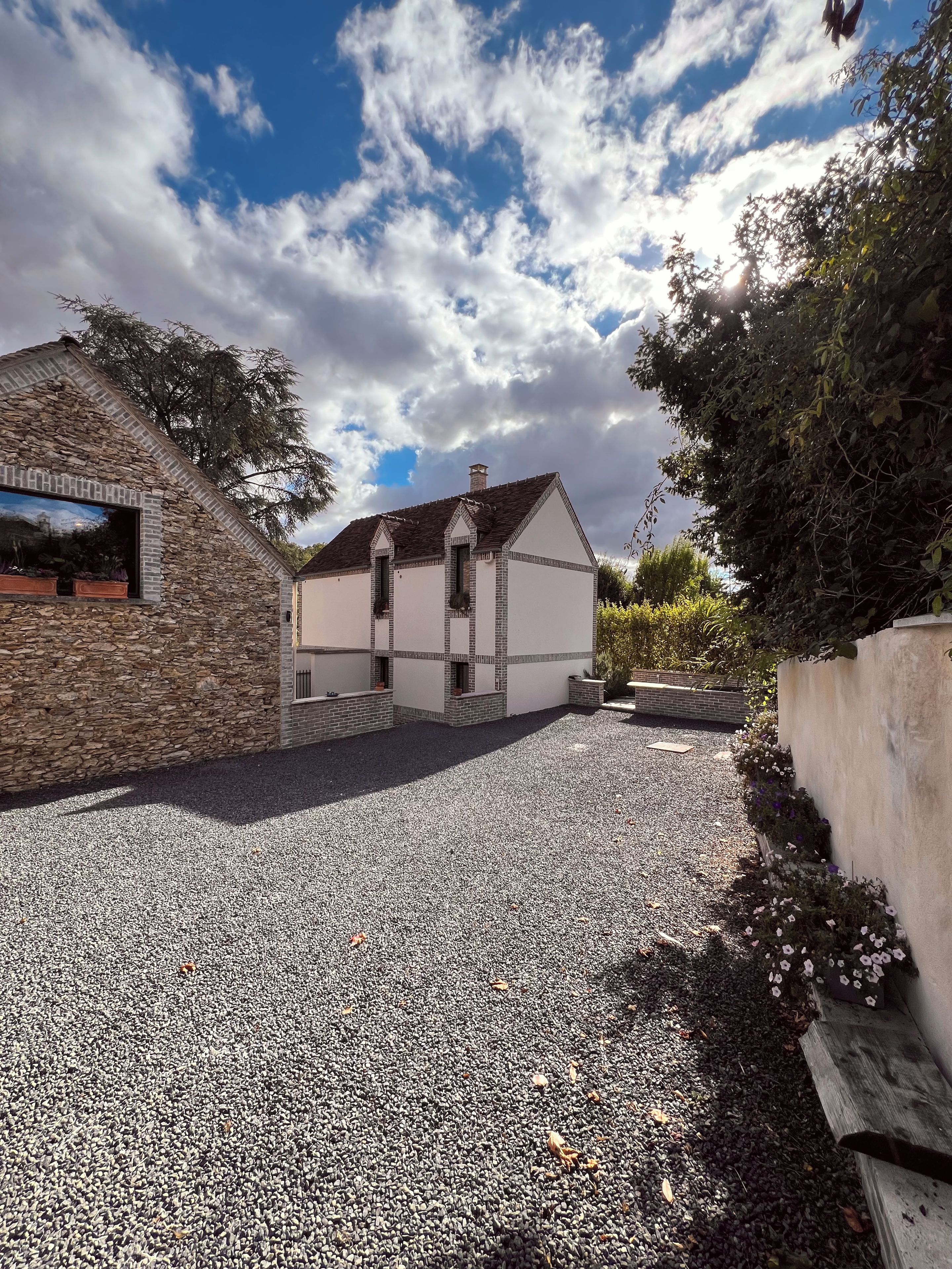 La maison blanche est le gîte 