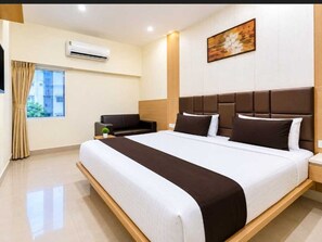 Room - Classic Hotel Aiswariyam (Puducherry)