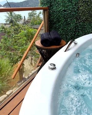 室外 SPA 浴缸