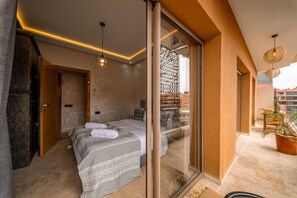 Room - Moroccan Style Apartment in Gueliz – Near Carré Eden Mall (Marrakesh)