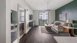 Living area - Landing | Incredible 1BD, Gym (Birmingham)