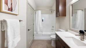 Bathroom - Landing | Incredible 1BD, Gym (Birmingham)