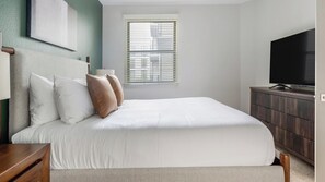 Room - Landing | Spectacular 2BD, Gym (Birmingham)