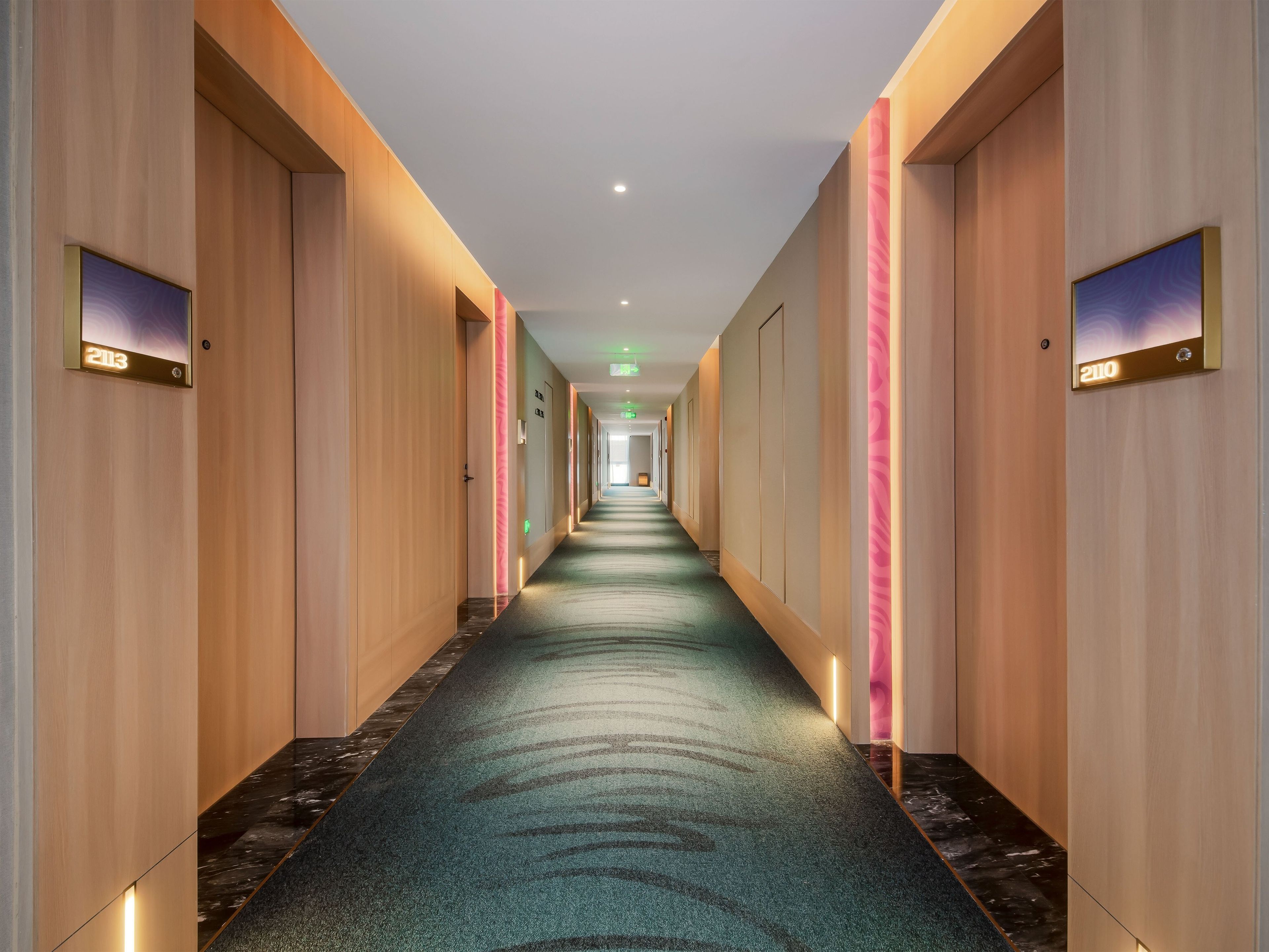 내부