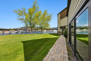 Terrace/patio - 489 Tahoe Keys Blvd, Unit 69 1 Bedroom Condo (South Lake Tahoe)