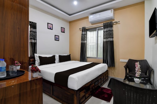 Hotel O SS INN