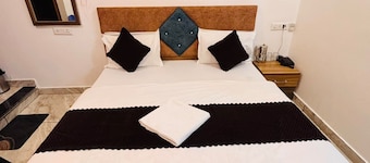 Raj Rani Complex And Hotel Restaurant