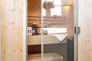 Sauna - Beach Runner 4.2 | Sauna. Patio. Near the beach. (Kellenhusen)
