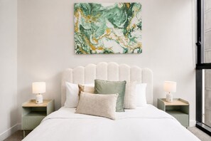 Room - Modern City 2 Bedroom (Melbourne)
