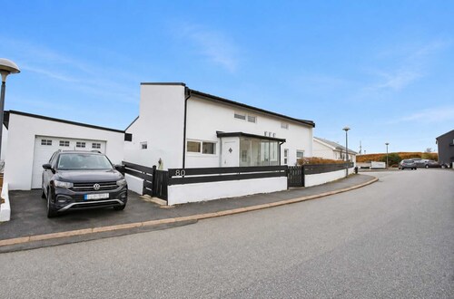 Charming Villa in Peaceful Hoyvik