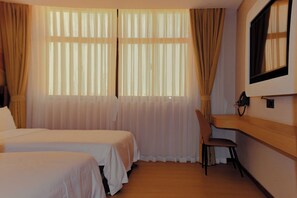 Room - Hotel Brisa Tropical  (Luanda)