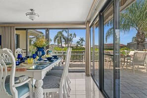Dining - Punta Gorda Isles| Optional Guest  House (Punta Gorda)
