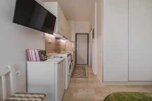 Interior - Studio Apartment 'Cozy Home Near The Sea 13' with Balcony, Wi-Fi and Air Conditioning (Ρέθυμνο)