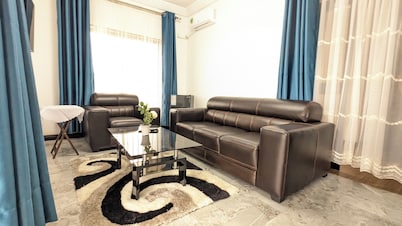Hotel Donzebe