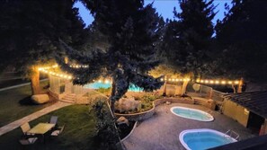 Pool - Mammoth Mountain 3BR 3BA Beautiful Family Getaway (Mammoth Lakes)