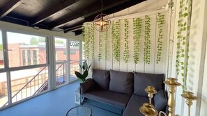 Interior - Suite 1: Boutique 1BR + Full Kitchen - Sleeps 3 (Fort Smith)