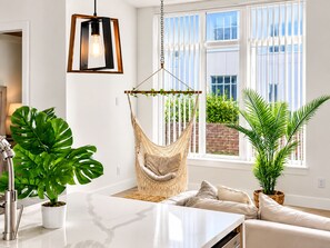 Living area - Dallas Home Escape - Rooftop Getaway (Dallas)