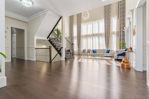 Estate Villa, 6,600 Sqft, 1-acre, 6 Bed, 7 Bath
