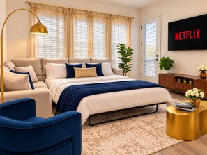 Room - Brand-New Napa Luxury 2BR/2BA Sleeps 6 (Napa)