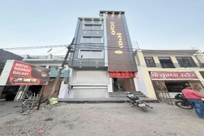 Exterior - FabHotel Gaurav Galaxy (Kanpur)