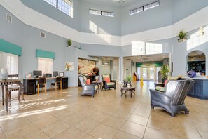 Lobby - Huge 4th Floor Resort Condo w/Bunk Rm near Disney (Kissimmee)
