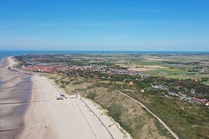 A coastal town with a beach, houses, and fields. - Type A "Zee, Bos en Duin" Zoutelande (Zoutelande)
