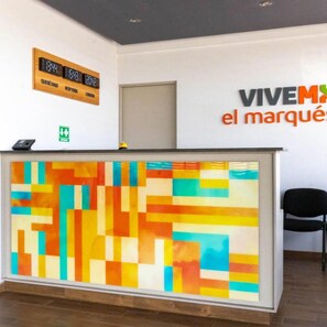 Lobby - Estancias Vive MX el Marques (El Marques)