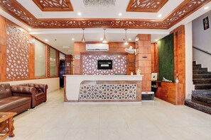 Lobby - Townhouse Oak Dehradun Court (Dehradun)