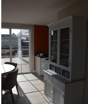 Untagged - Holiday home with 2 bedrooms (Bretteville sur Ay \/ Plage)
