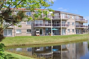 Untagged - Apartment in Julianadorp with swimming pool (Julianadorp)